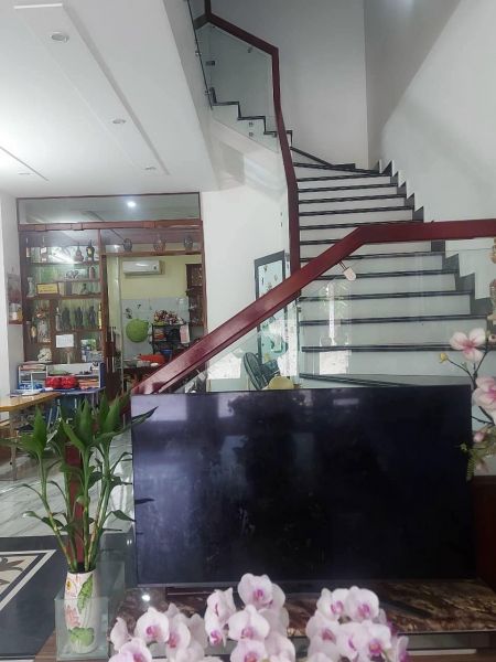 Bán Nhà Mặt Phố Phường Ngọc Châu, Tp Hd, 72.5M2, Mt 5M, 3.5 Tầng, 3 Ngủ, Kd Buôn Bán - 635257