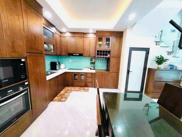 Bán Căn Nhà 4 Tầng Lô Góc Phường Tân Bình, Tp Hd, 50M2, 4 Ngủ, Đường Oto, Nột Thất Xịn - 636889