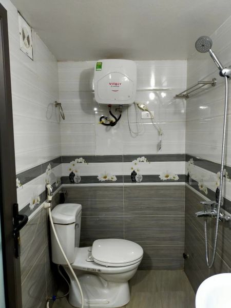 Bán Nhà Ngõ Phố Lê Viết Hưng, Ph Ngọc Châu, Tp Hd, 40.4M2, 2 Ngủ, 1 Vs, Sân Để Xe, Giá Rẻ - 636988