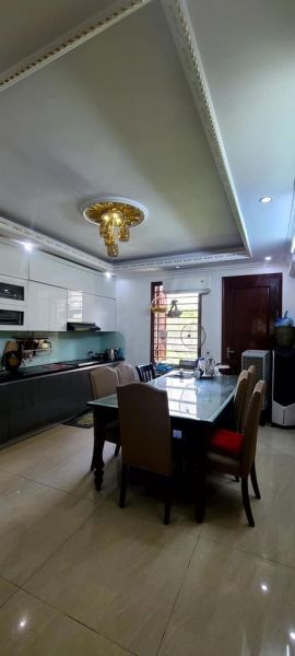Bán Nhà 4 Tầng Mặt Phố Trần Khát Chân, Ph Thanh Bình, Tp Hd, 54M2, Mt 4M, 4 Ngủ, 3.7 Tỷ - 637015