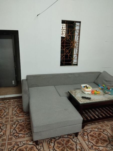 Bán Nhà 1 Tầng Ngõ Đường Nguyễn Hữu Cầu, Ph Ngọc Châu, 80.9M2, Mt 4M, 2 Ngủ, 1.5 Tỷ - 637102
