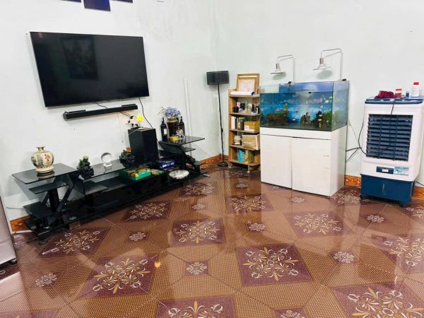 Bán Nhà 2 Tầng Ngõ Phố Quyết Thắng, Phạm Ngũ Lão, 68M2, 2 Ngủ, Sân Để Xe Rộng, 1.95 Tỷ - 637135
