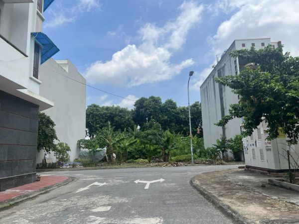 Bán Đất Khu Vạn Lộc, Ph Tứ Minh, Tp Hd, 80M2, Mt 5M, Hướng Nam, Gần Vườn Hoa, Giá Rẻ - 637213