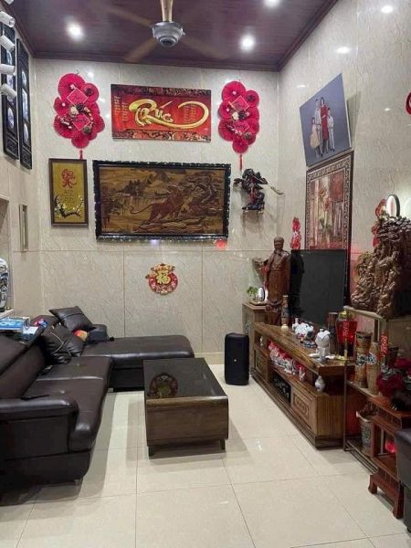 Bán Căn Nhà 3 Tầng Ngõ Phố Chọ Con, Ph Quang Trung, Tp Hd, 57.8M2, Mt 6.95M, 3 Ngủ - 637654