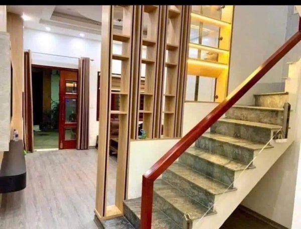 Bán Căn Nhà 2.5 Tầng Ngõ Phố Đỗ Ngọc Du, Ph Phạm Ngũ Lão, Tp Hd, 66M2, Mt 4.5M, 3 Ngủ - 637762
