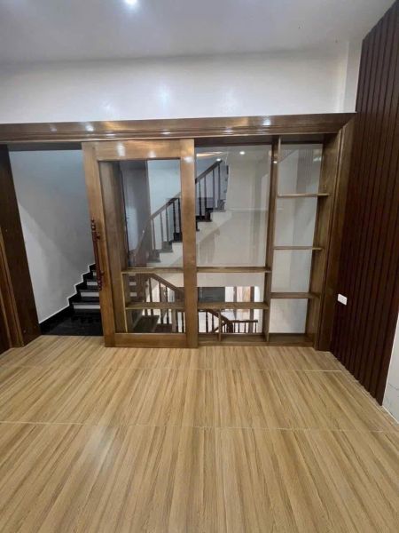 Bán Nhà 4 Tầng Ngõ Phố Tuệ Tĩnh, Ph Bình Hàn, Tp Hd, 56M2, 4 Ngủ, 3 Vs, Ngõ Oto Thông Thoáng - 638737