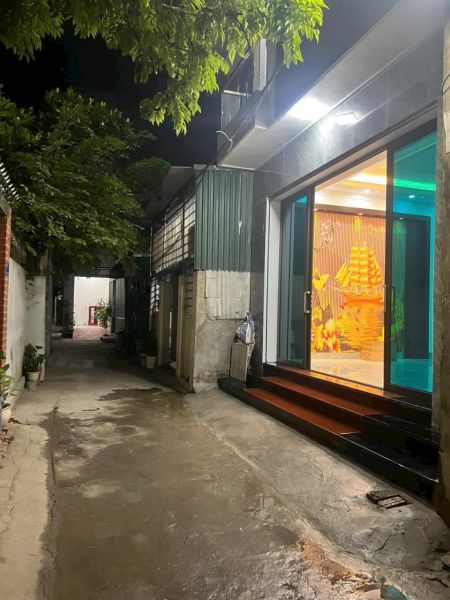 Bán Nhà 3 Tầng 65M2 Ngõ Phố Cô Đông, Ph Bình Hàn, Tp Hd, 4 Ngủ, Nhà Đẹp, Ngõ Oto Vào - 638788
