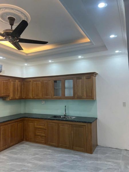 Bán Nhà 3 Tầng 65M2 Ngõ Phố Cô Đông, Ph Bình Hàn, Tp Hd, 4 Ngủ, Nhà Đẹp, Ngõ Oto Vào - 638812