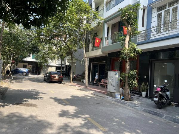 Bán Liền Kề Kđt Tuệ Tĩnh, Phường Cẩm Thương, Tp Hd, 67.5M2, Mt 4.5M, Đường 11.5M, Xung Quanh Ở Kín - 638941