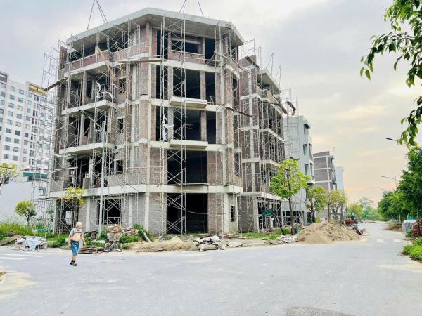 Bán Căn Xây Thô 5 Tầng Kdc Trần Hưng Đạo, Tp Hải Dương, 78.75M2, Mặt Tiền 5M, Vỉa Hè 5M - 639025