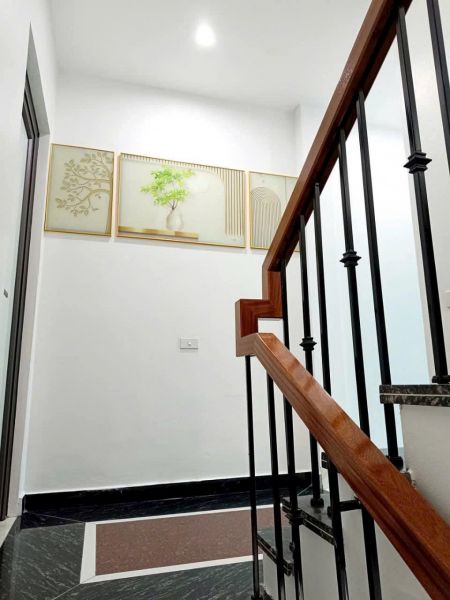 Bán Nhà Ngõ Đường Ngô Quyền, Ph Thanh Bình, Tp Hải Dương, 40.6M2, 3 Tầng, 3 Ngủ, 3 Vs, Mt 4.5M - 639208