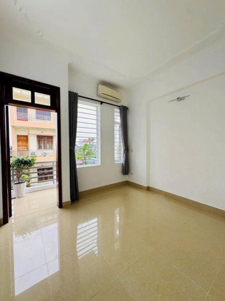 Bán Nhà 4 Tầng Mặt Phố Chương Dương, Ph Trần Phú, Tp Hd, 55M2, Mt Gần 4M, 4 Ngủ, 4.X Tỷ - 639304