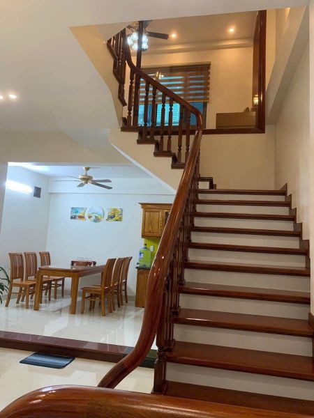 Bán Nhà 4 Tầng Mặt Phố Tiền Phong, Ph Quang Trung, Tp Hd, Gần 40M2, Mt 4.6M, 3 Ngủ, 3Vs - 639478