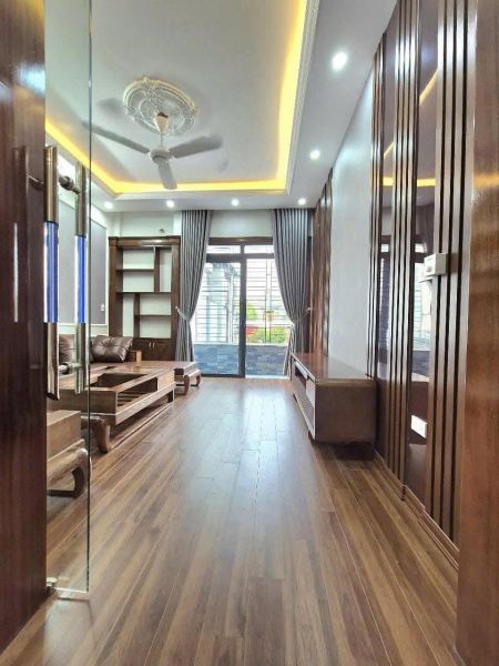 Bán Nhà 4 Tầng Ngõ Phố Bình Lộc, Ph Tân Bình, Tp Hải Dương, 65M2, 4 Ngủ, Gara Oto, Nhà Đẹp - 639505