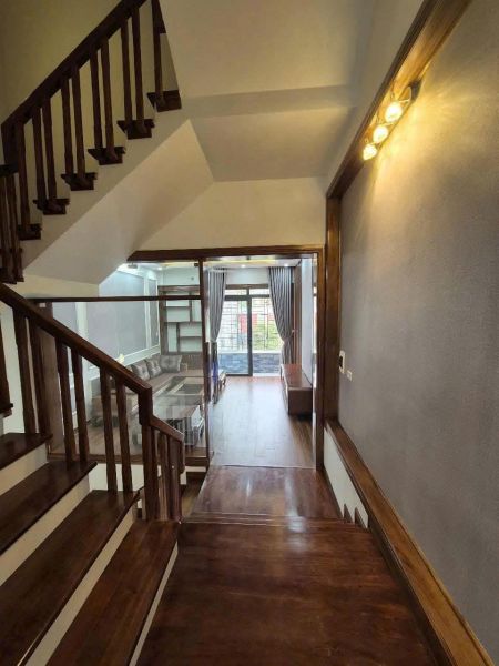 Bán Nhà 4 Tầng Ngõ Phố Bình Lộc, Ph Tân Bình, Tp Hải Dương, 65M2, 4 Ngủ, Gara Oto, Nhà Đẹp - 639517