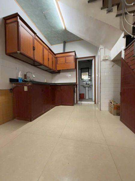 Bán Nhà Ngõ Phố Phạm Ngũ Lão, Đối Diện Nhà Máy Sứ, Tp Hd, 36M2, 4 Tầng, 3 Ngủ, Vị Trí Đẹp - 639616