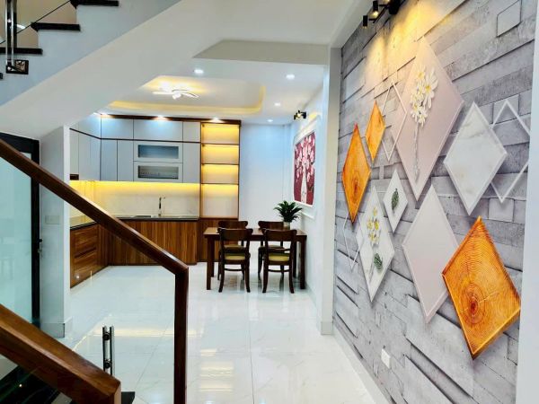 Bán Căn Nhà 3 Tầng Sau Viện Đông Y, Ph Hải Tân, Tp Hd, 55M2, Mt 4M, 3 Ngủ, Nhà Đẹp, Giá Tốt - 639643