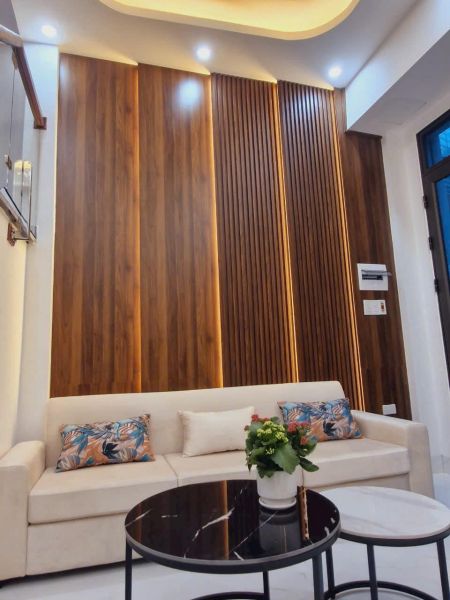 Bán Căn Nhà 3.5 Tầng Ngõ Phố Đức Minh, Ph Thanh Bình, Tp Hd, 3 Ngủ, 41M2, Mt 4.3M, 2.55 Tỷ - 639673