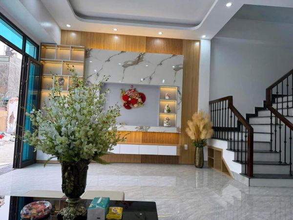 Bán Nhà Ngõ Phố Nguyễn Thị Duệ, Ph Thanh Bình, Tp Hd, 40.6M2, 3 Tầng, 3 Ngủ, 3 Vs, 2.3X Tỷ - 639706