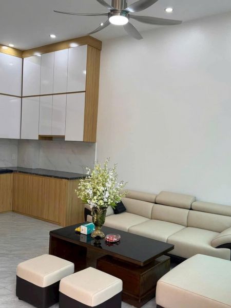 Bán Nhà Ngõ Phố Nguyễn Thị Duệ, Ph Thanh Bình, Tp Hd, 40.6M2, 3 Tầng, 3 Ngủ, 3 Vs, 2.3X Tỷ - 639709