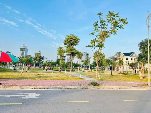 Bán Đất Mặt Phố Phạm Minh Nghĩa, Kdc Trần Hưng Đạo, Tp Hd, 78.75M2, Mt 5M, Đường 17.5M - 639757