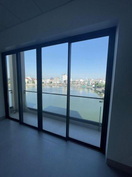 Cho Thuê Tầng 2, Tầng 3 Tòa Nhà Mặt Phố Thống Nhất, Tp Hải Dương, 300M2 1 Sàn, Vị Trí Đẹp - 639841