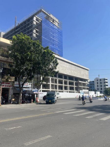 Cho Thuê Tầng 2, Tầng 3 Tòa Nhà Mặt Phố Thống Nhất, Tp Hải Dương, 300M2 1 Sàn, Vị Trí Đẹp - 639847