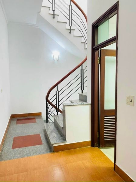 Bán Nhà 3 Tầng Mặt Phố Đoàn Thị Điểm, Ph Quang Trung, Tp Hd, 39M2, Mt 3.7M, 3 Ngủ, 2 Vs - 640219