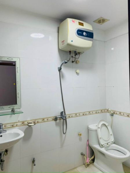 Bán Nhà 3 Tầng Mặt Phố Đoàn Thị Điểm, Ph Quang Trung, Tp Hd, 39M2, Mt 3.7M, 3 Ngủ, 2 Vs - 640228