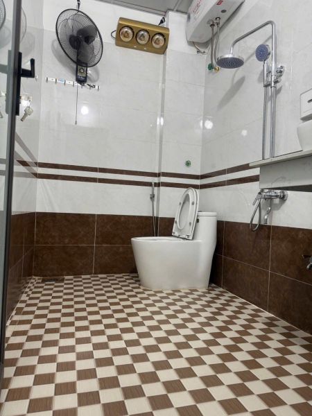 Bán Nhà 3 Tầng Ngõ Phố Đinh Văn Tả, Phía Bên An Ninh, Tp Hd, 48M2, Mt 4M, 3 Ngủ, 2.75 Tỷ - 640339