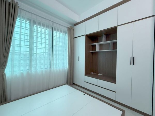 Bán Nhà 3 Tầng Ngõ Phố Ngô Quyền, Ph Thanh Bình, Tp Hd, 41M2, Mt 5M, 3 Ngủ, 2Vs, Chỉ 2.7X Tỷ - 640432