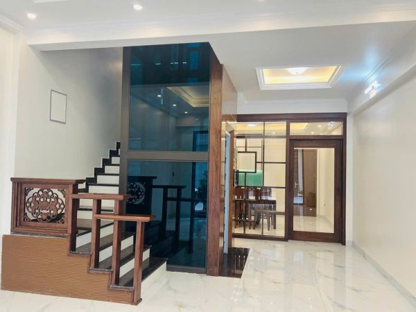 Bán Nhà 5 Tầng Có Thang Máy Khu Vịt Cỏ Hồ Sen, Ph Tân Bình, Tp Hd, 67.5M2, Mt 4.5M, 5 Ngủ - 640504