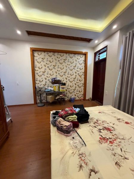 Bán Nhà 4 Tầng Mặt Phố Gần Đường Trường Chinh, Ph Tân Bình, Tp Hd, 67.5M2, Mt 4.5, 4 Ngủ - 640537