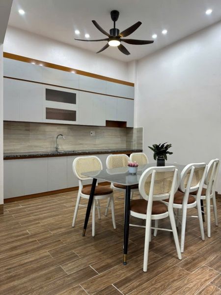 Bán Nhà Ngõ Phố Đức Minh, Ph Thanh Bình, Tp Hd, 48M2, 3 Tầng, 3 Ngủ, 2 Vs, Chỉ 2.38 Tỷ - 640585