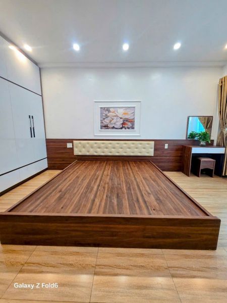 Bán Nhà 4 Tầng Ngõ 2 Oto Tránh Nhau Đường Ngô Quyền, Tp Hd, 58.9M2, Mt 4.15M, 4 Ngủ - 640822