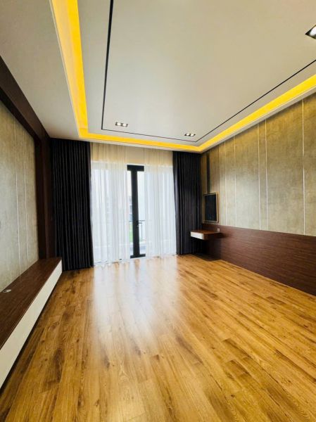 Bán Nhà 4 Tầng Có Thang Máy Kdc Ngọc Châu, Đồng Triều, Tp Hd, 81M2, Mt 4.5M, 5 Ngủ - 640837