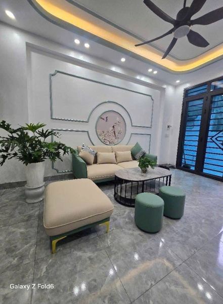 Bán Căn Nhà 3 Tầng Ngõ Phố Cô Đông, Ph Bình Hàn, Tp Hd, 45.5M2, 3 Ngủ, 3 Vs, Chỉ 2.75 Tỷ - 640879