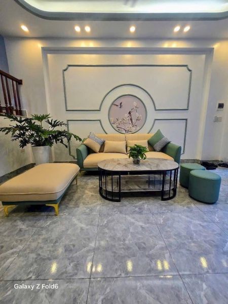 Bán Căn Nhà 3 Tầng Ngõ Phố Cô Đông, Ph Bình Hàn, Tp Hd, 45.5M2, 3 Ngủ, 3 Vs, Chỉ 2.75 Tỷ - 640888