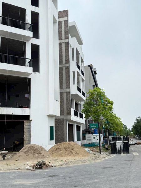 Bán Đất Mặt Phố Kdc Trần Hưng Đạo, Ph Ngọc Châu, Tp Hd, 78.75M2, Mt 5M, Khu Phố Đẹp - 641002