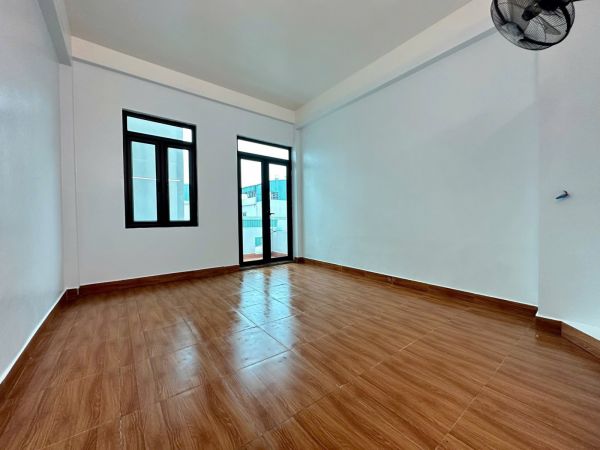 Bán Căn Nhà 3 Tầng Ngõ Khu Vịt Cỏ Hồ Sen, Ph Tân Bình, Tp Hd, 40M2, 3 Ngủ, 2.05 Tỷ, Trung Tâm - 641215