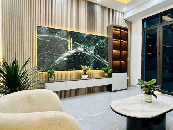 Bán Nhà 3 Tầng Ngõ Đường Ngô Quyền, Ph Lê Thanh Nghị, Tp Hp, 51M2, 3 Ngủ, 3Vs, Nhà Đẹp - 641386