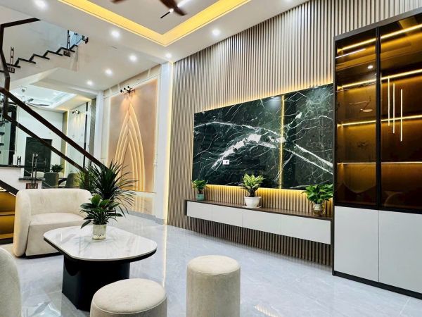 Bán Nhà 3 Tầng Ngõ Đường Ngô Quyền, Ph Lê Thanh Nghị, Tp Hp, 51M2, 3 Ngủ, 3Vs, Nhà Đẹp - 641389
