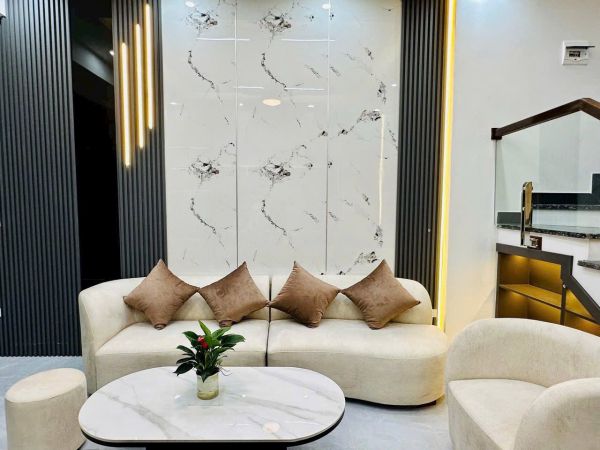 Bán Nhà 3 Tầng Ngõ Đường Ngô Quyền, Ph Lê Thanh Nghị, Tp Hp, 51M2, 3 Ngủ, 3Vs, Nhà Đẹp - 641407