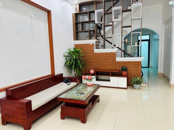 Bán Căn Nhà 3 Tầng Mặt Phố Tống Duy Tân, Ph Hải Dương, Tp Hp Mới, 78M2, Mt 4.65M, 3 Ngủ - 641653