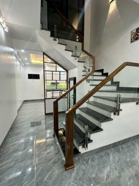 Bán Căn Nhà 3 Tầng Ngõ Phố Bình Lộc, Ph Lê Thanh Nghị, Tây Hp, 52.6M2, 3 Ngủ, 3Vs, Mt 4M - 641785