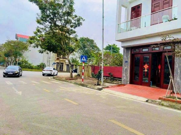 Bán Lô Đất Mặt Đường Ngô Sĩ Liên, Khu Vạn Lộc, Ph Tứ Minh, Tây Hp, 69.8M2, Mt 4.5M, Giá Rẻ - 641833