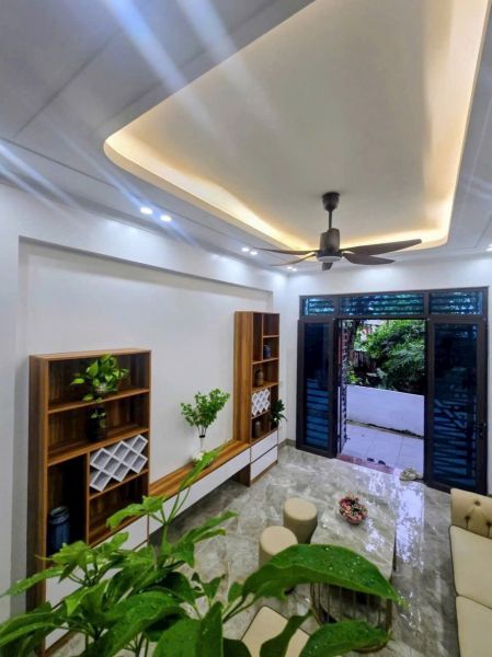 Bán Nhà 3 Tầng Ngõ Phố Nguyễn Hữu Cầu, Ph Hải Dương, Tây Hải Phòng, 43.5M2, 3 Ngủ, 2.25 Tỷ - 641881
