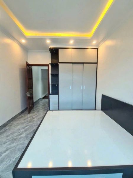 Bán Nhà Ngõ Phố Vũ Hựu, Khu Hồ Sươt, Ph Lê Thanh Nghị, Tây Hp, 47M2, 3 Tầng, 3 Ngủ, 3 Vs - 641983