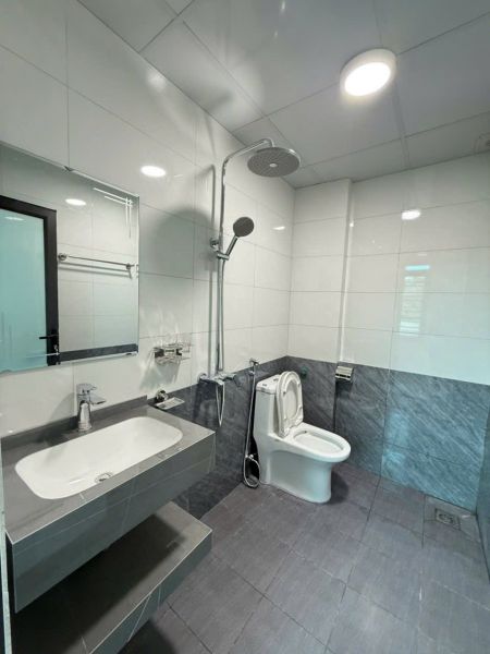 Bán Căn Góc 3 Tầng Nhà Ngõ Đường Ngô Quyền, Ph Thanh Bình, Tp Hd, 43.7M2, 3 Ngủ, 3 Vs - 642115