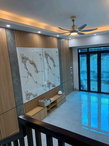 Bán Nhà 3 Tầng Ngõ 167 Nguyễn Thượng Mẫn, Ph Bình Hàn, Tp Hd, 48.5M2, 3 Ngủ, Ngõ Oto - 642250